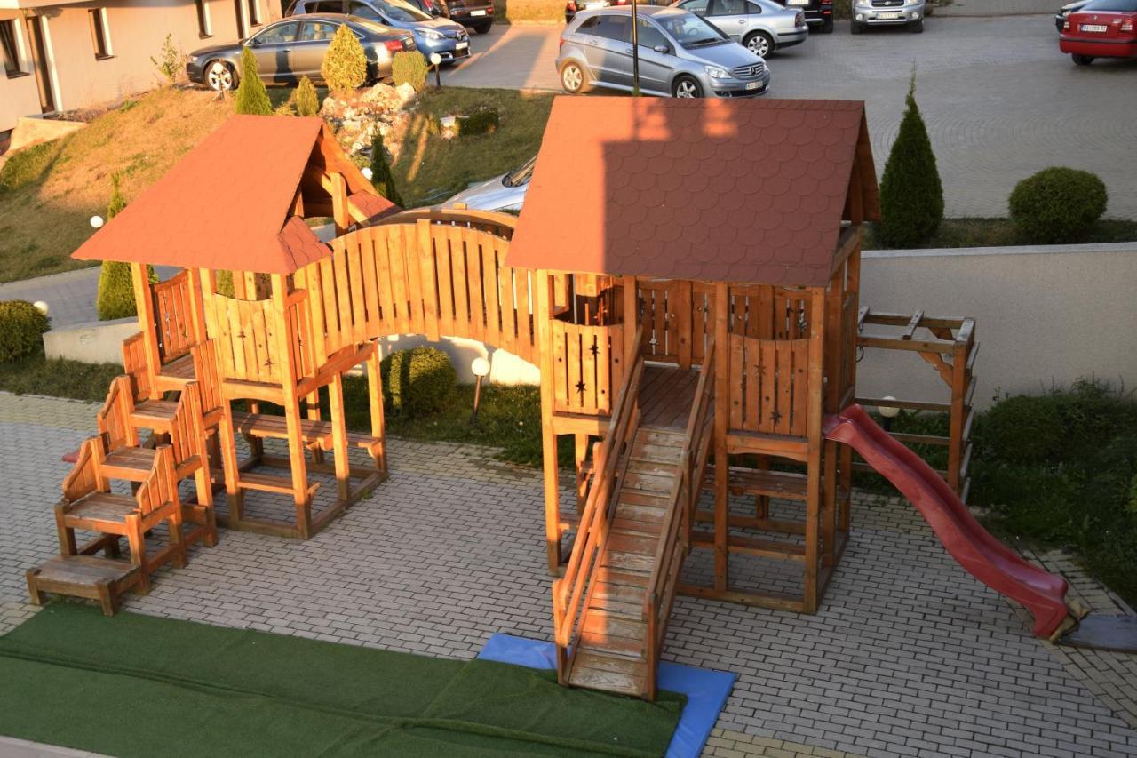 Lux Apartman B1 Milmari Kopaonik Buitenkant foto